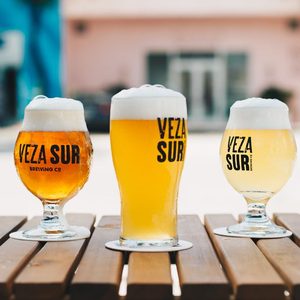 Mahou, Estrella Galicia, Corona...
